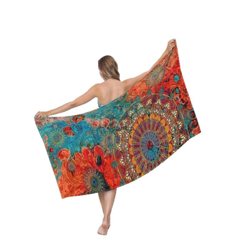 Strandhåndkle med kunstferdig mandala-design Skanto