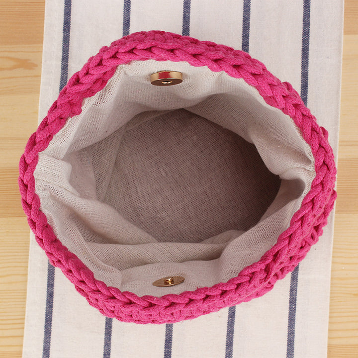 Hand-knotted shoulder bag Skanto