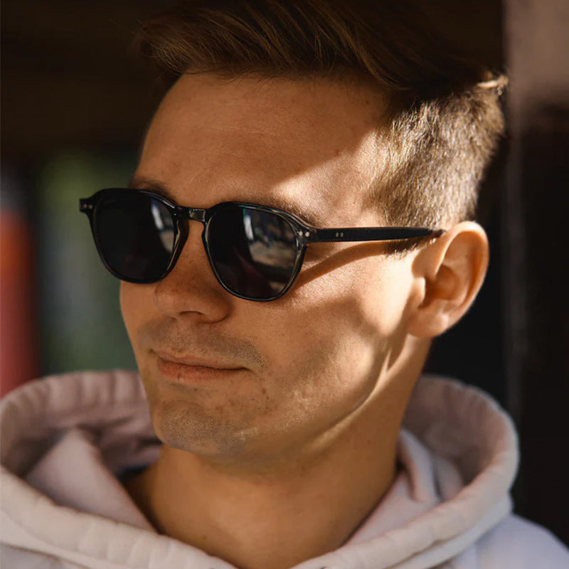 Herre Retro-inspirerte Runde Solbriller Skanto
