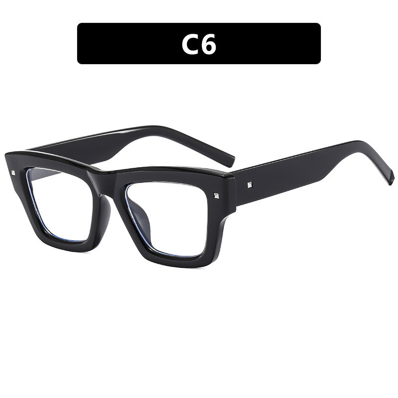 Women's fashionable rectangular glasses with faceted design Skanto