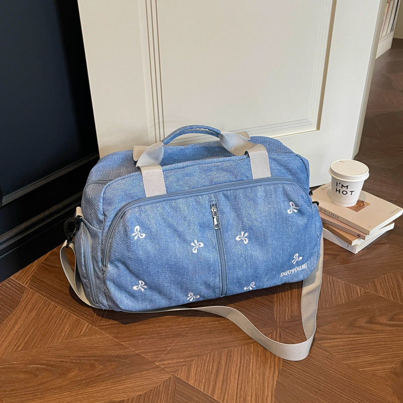 Dame romslig sport- og reiseveske med elegante detaljer Skanto