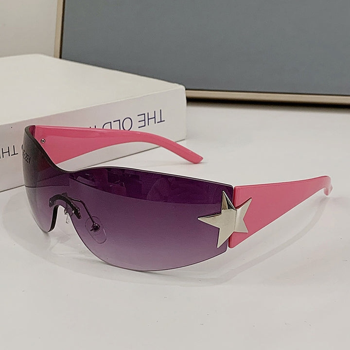 Dame moteriktig solbrille med kunstnerisk stjerneakcent Skanto