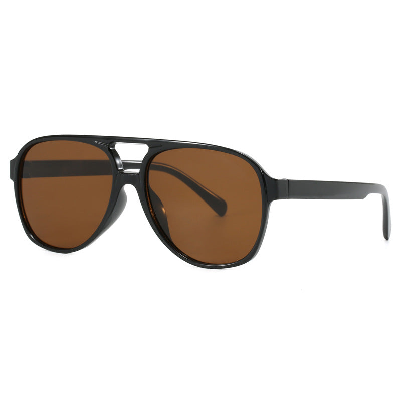 Dame Oversized Solbrille med sportslig design Skanto