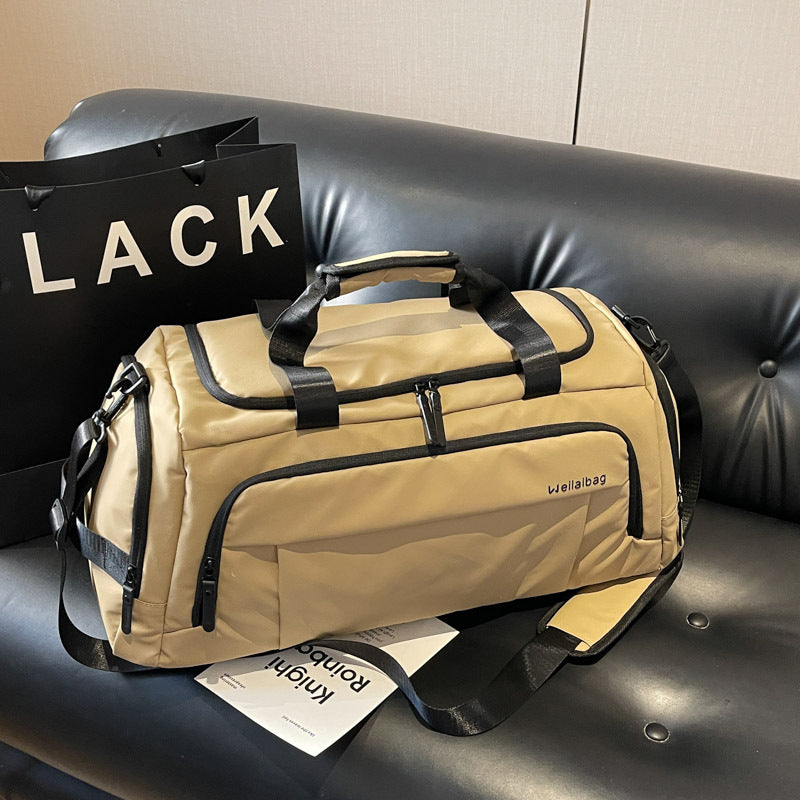 Sporty Duffel Bag With Several Practical Compartments Skanto