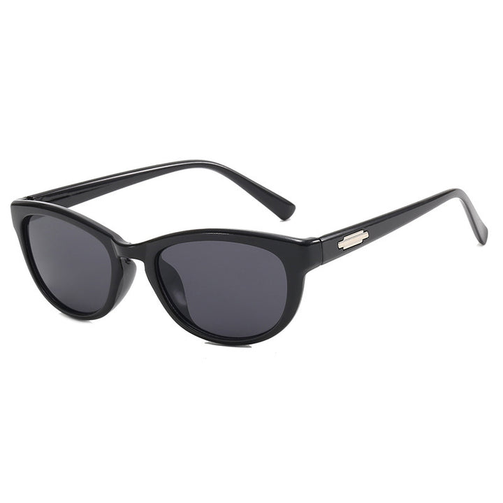 Dame Cat-Eye solbriller med elegant design og UV-beskyttelse Skanto