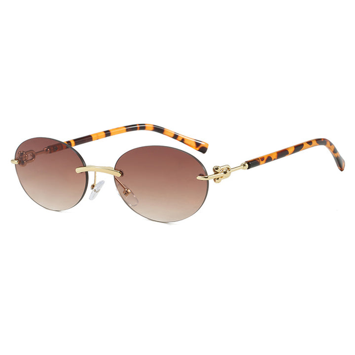 Women's oval sunglasses with luxurious metal frame and mirrored lenses Skanto