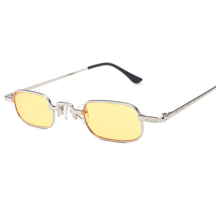 Damer Elegant solbrille med filigranramme og UV-beskyttelse Skanto