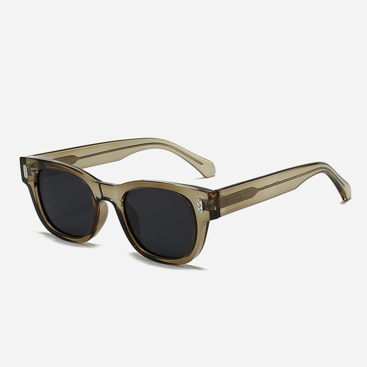 Dame moteriktig solbrille i kvadratisk design Skanto