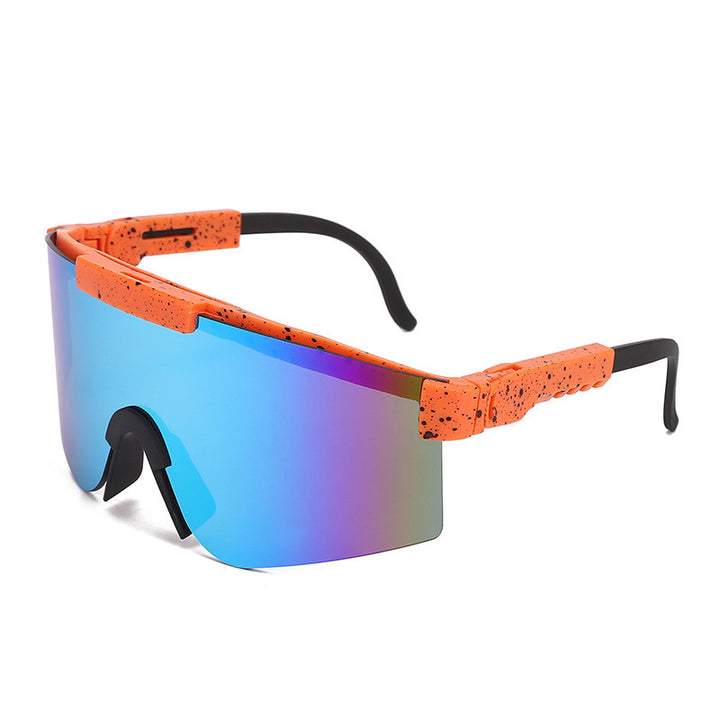 Dame Sporty Statement Solbrille i moderne design Skanto