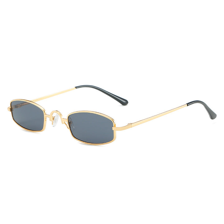 Dame fashion solbrille i futuristisk design Skanto