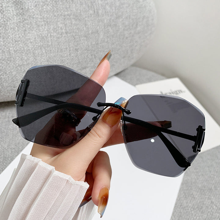Dame futuristisk kvadrat solbrille Skanto