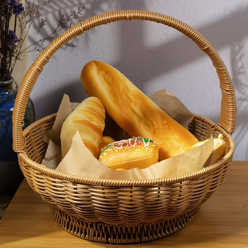 Dame håndlaget rattan kurv med håndtak Skanto