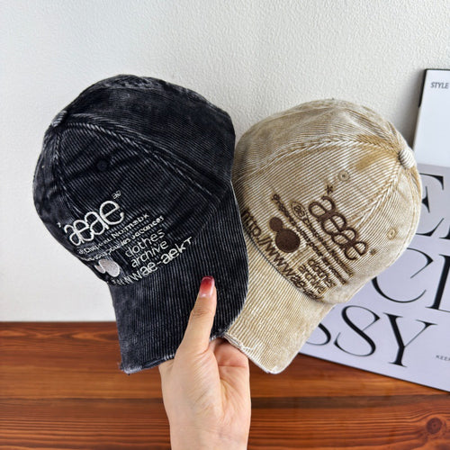 Kvinne's Slitt Cordfløyel Baseball Caps Skanto