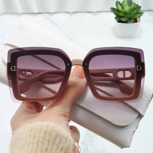 Dame moteriktig oversized solbrille i geometrisk design Skanto