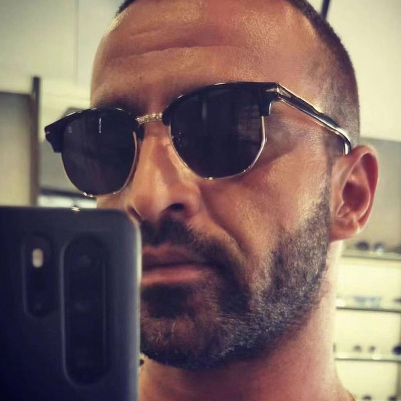 Dame geometrisk solbrille med luksuriøs ramme Skanto