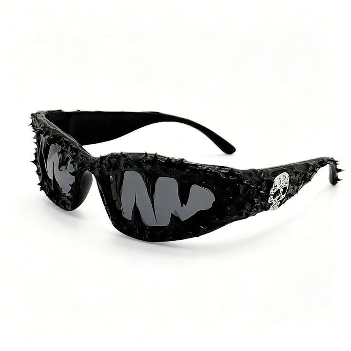 Dame kreativ fashion-solbriller med unike pigger og skull-design Skanto