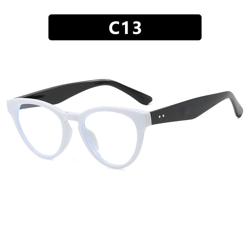 Women's Cat-Eye Sunglasses with UV Protection and Fashion Frame Skanto