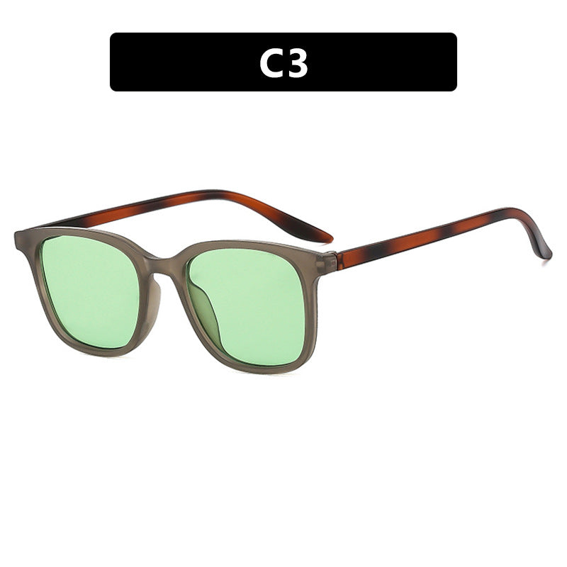 Women's trendy square sunglasses with polarized lenses Skanto