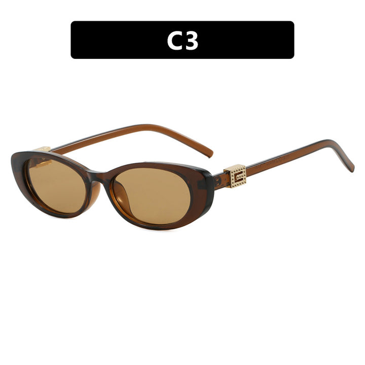 Women's Elegant Cat-Eye Sunglasses with Fine Accents Skanto