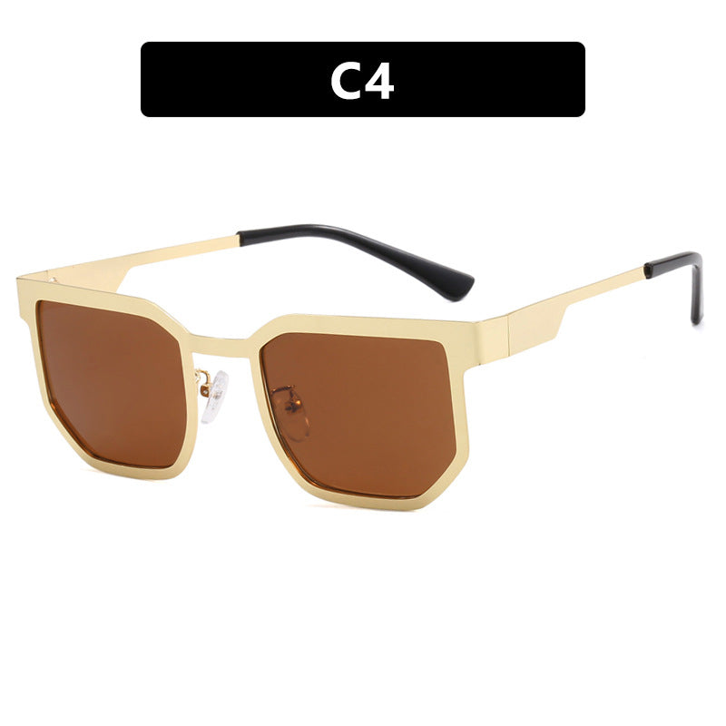 Women's modern sunglasses in trendy rectangular design with slim metal alloy. Skanto