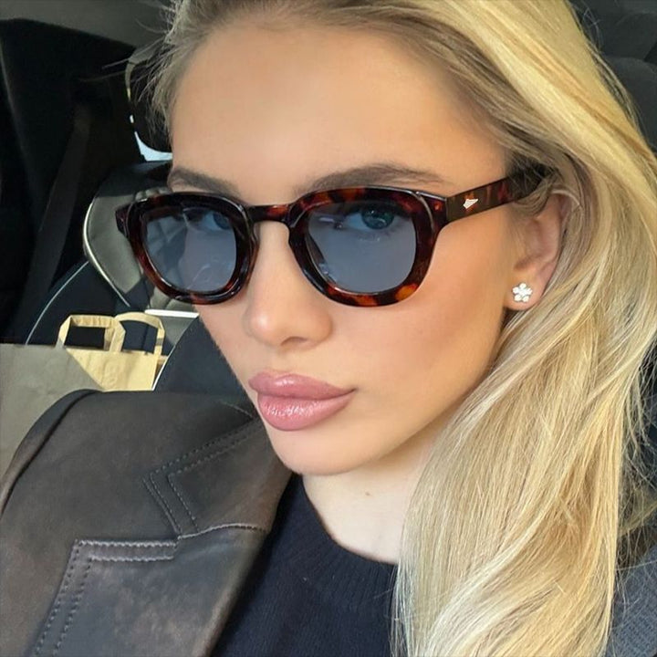Women's Stylish Cat-Eye Sunglasses with Elegant Frame and Polarized Lenses Skanto