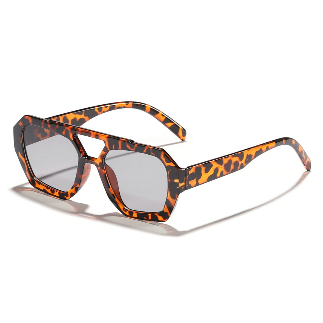 Dame moteriktig solbrille i eksklusiv oktagon-design Skanto