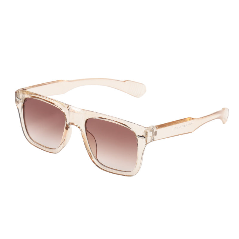 Dame stilig solbrille i moderne oversized-design Skanto
