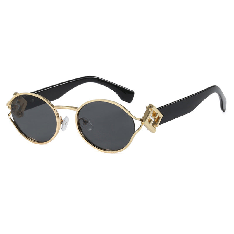 Women's fashion sunglasses with elegant metal frame and UV protection Skanto