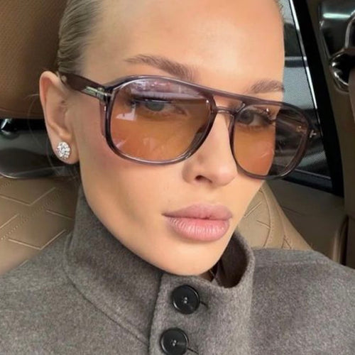 Women's square sunglasses with luxurious plastic frame and mirrored lenses Skanto