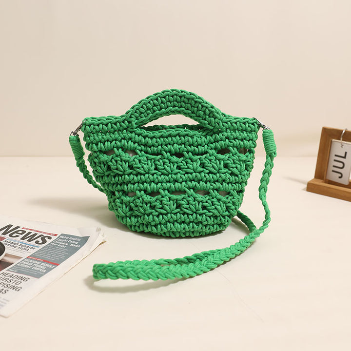 Handmade macrame shoulder bag with unique design Skanto