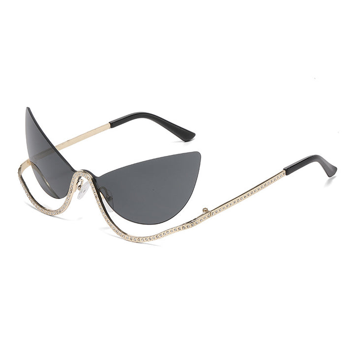 Women's extravagant shaped Cat-Eye sunglasses with sparkling applications Skanto