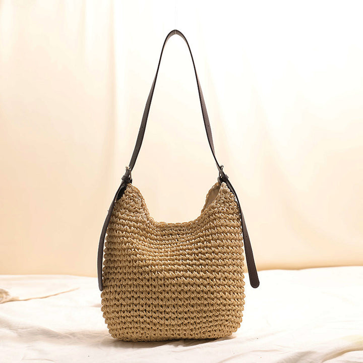 Light handbag with wide shoulder strap Skanto