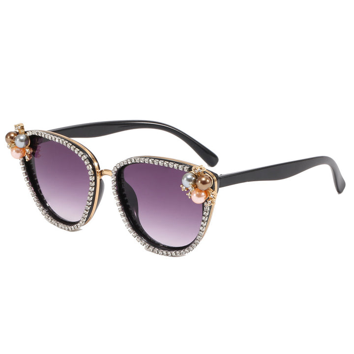 Dame glamorøs solbrille med perle- og krystaldekorasjon Skanto