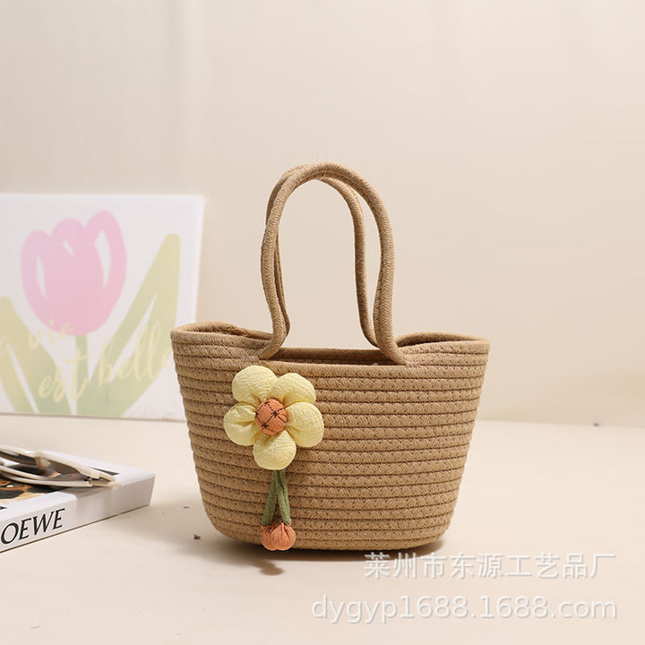 Handmade basket bag with floral accents Skanto