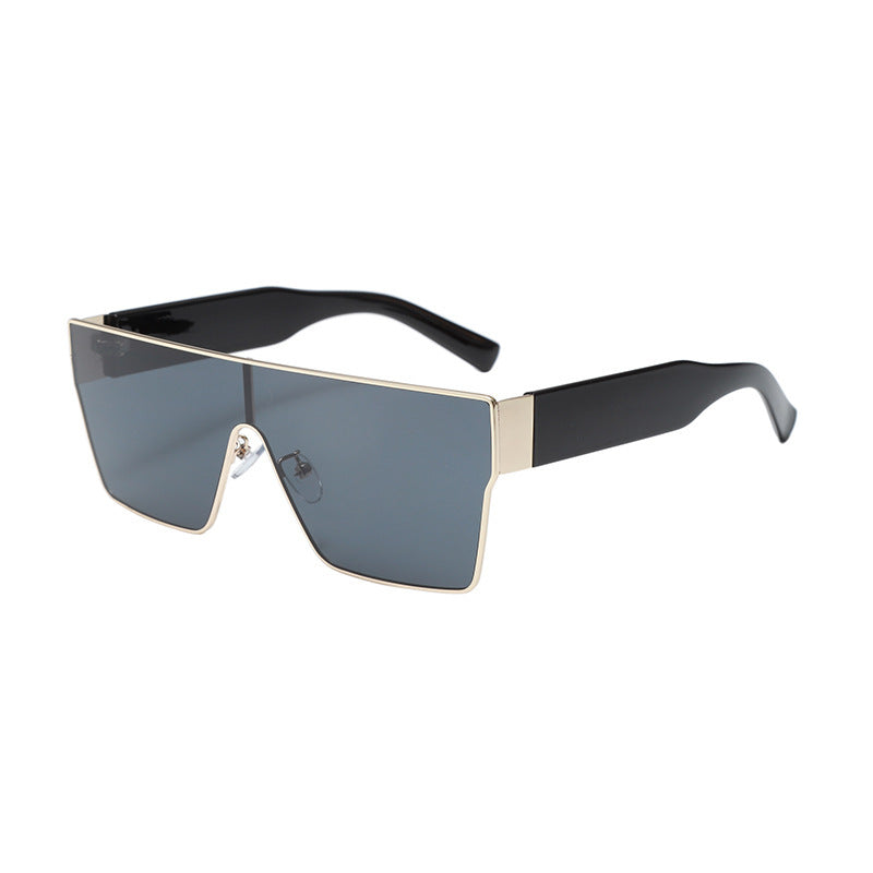 Dame Modevisir solbrille med innovativ ramme Skanto