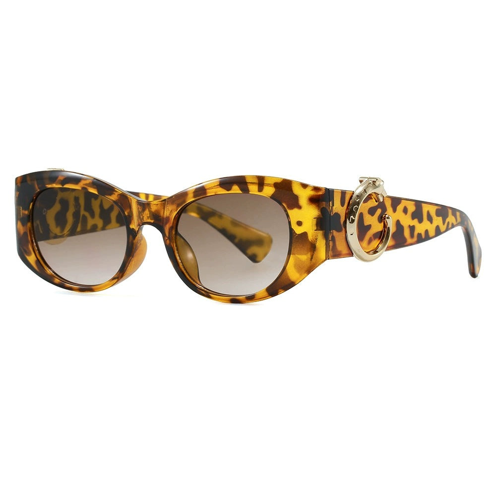 Dame elegant Cat-Eye solbriller med gulldetaljer Skanto