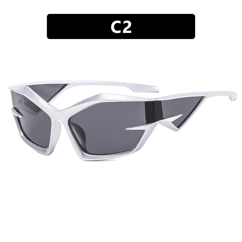 Dame sporty solbriller i dynamisk design Skanto