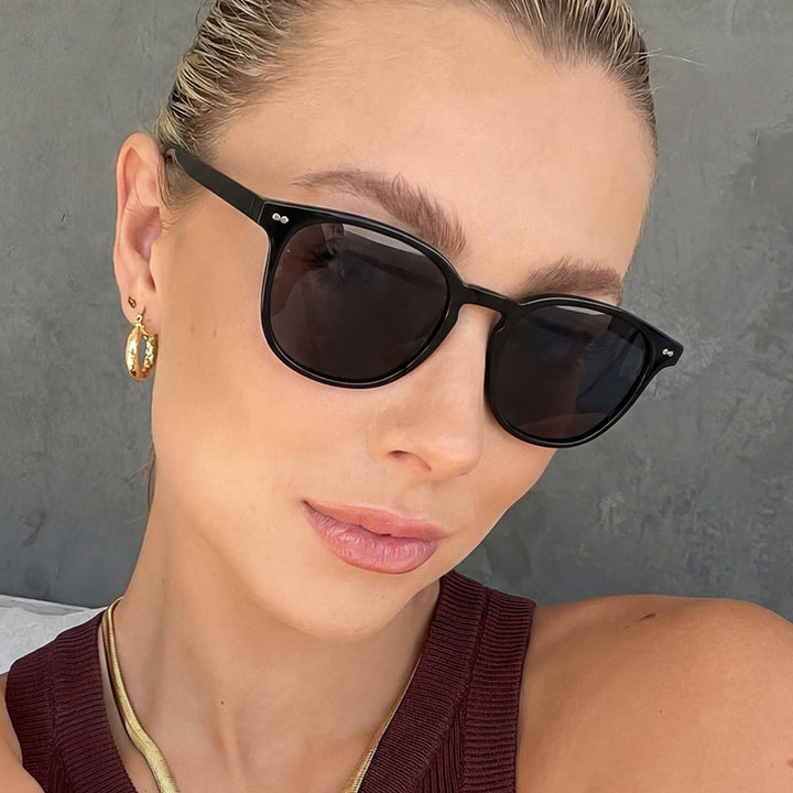 Women's fashion sunglasses with robust plastic frame and high-quality UV protection Skanto