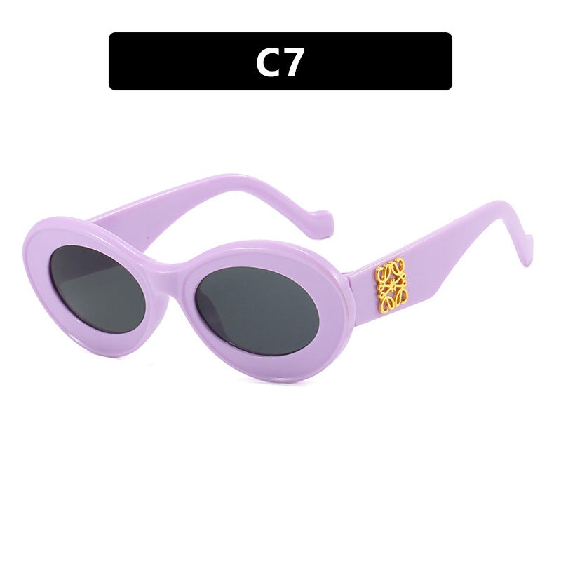Women's elegant curved sunglasses Skanto