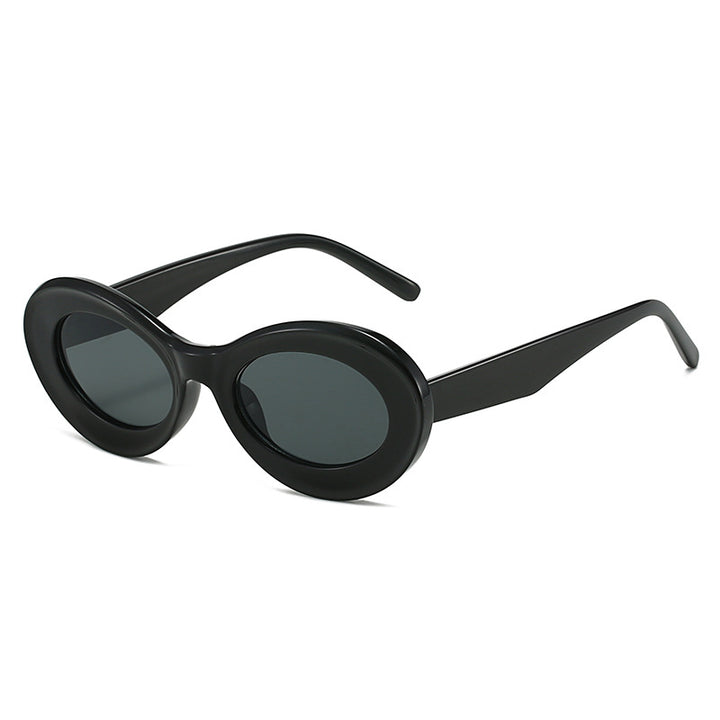 Dame moteriktig solbrille i oval design Skanto