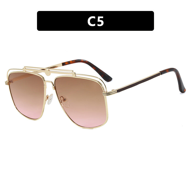 Women's elegant square sunglasses with gold accent Skanto