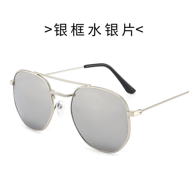 Dame solbrille med oval ramme og beskyttende gradientlinse Skanto
