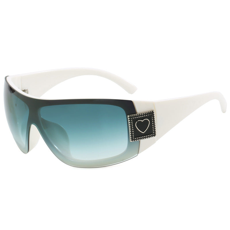 Dame Sports solbriller med moderne design Skanto