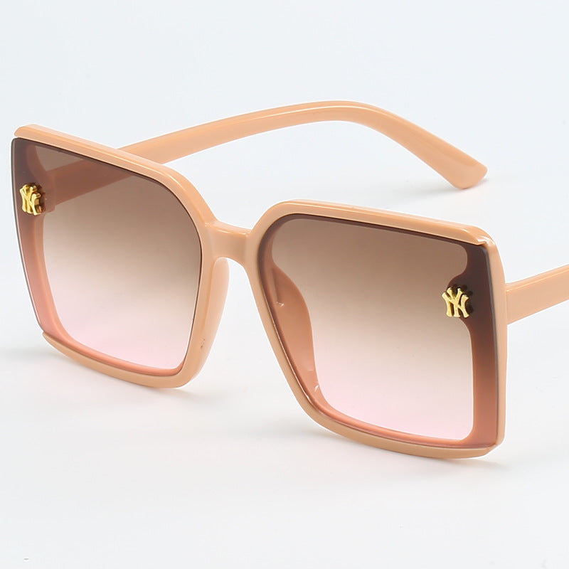 Dame Oversized-solbriller med elegante glass Skanto