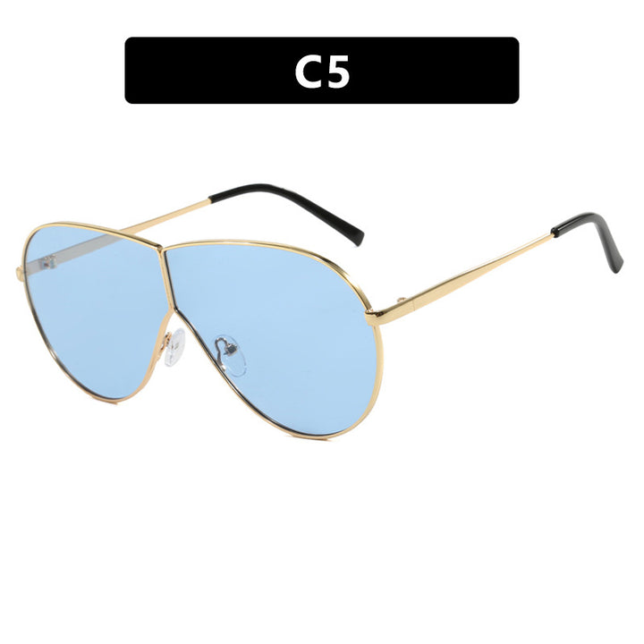 Women's pilot sunglasses with elegant gold frame and blue lenses Skanto