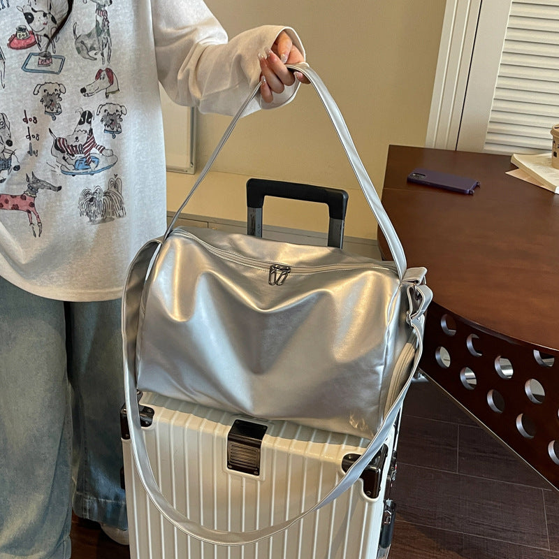 Stilfull sport duffel bag med allsidig innredning Skanto