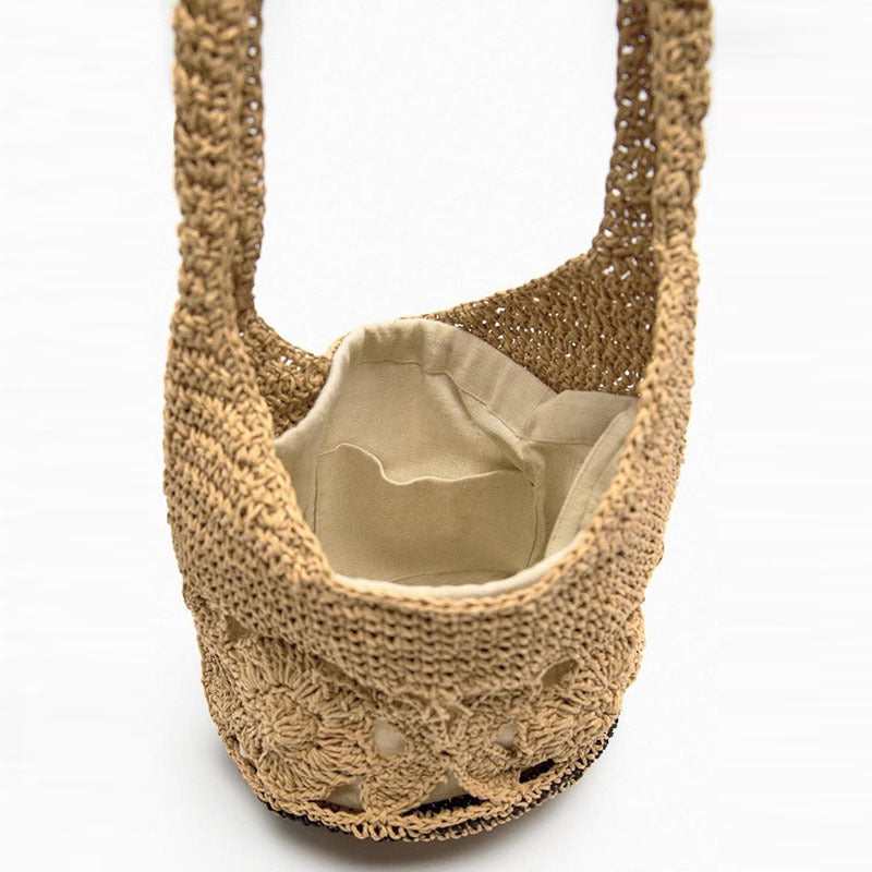 Crocheted shoulder bag with floral design Skanto