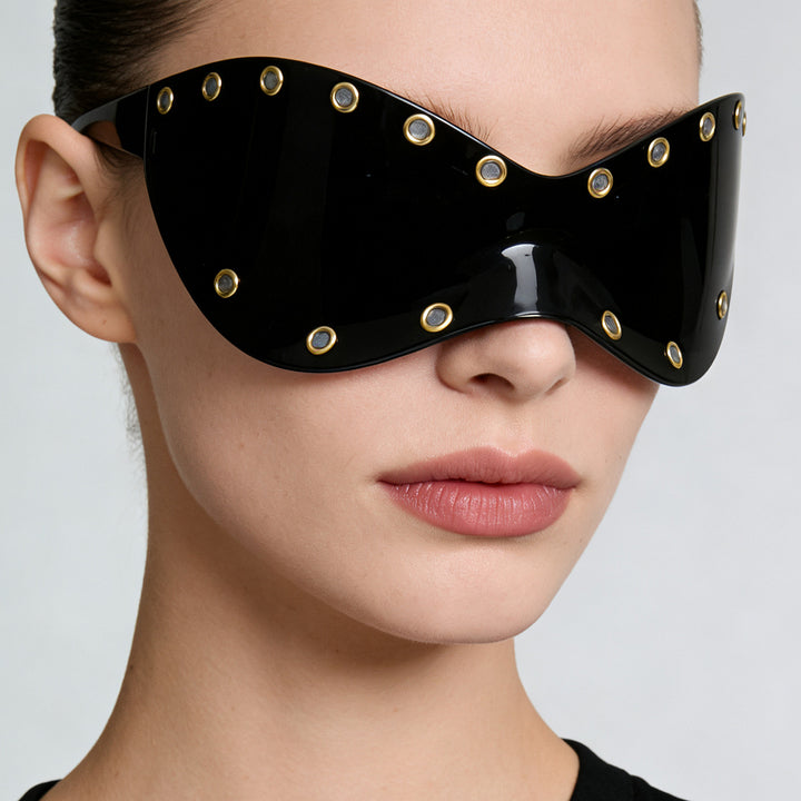 Damer Sporty Designer-solbriller med innovative metalakenter Skanto