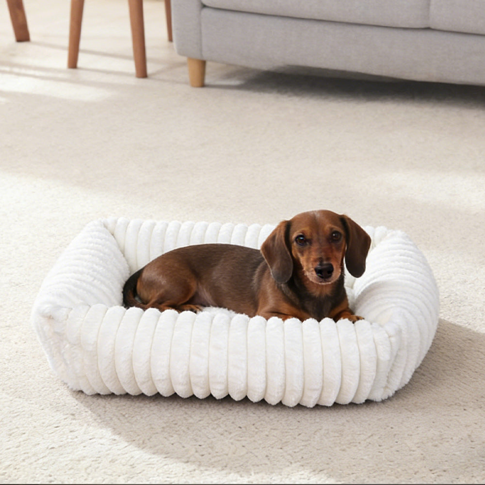 Luksuriøs hundeseng med pute