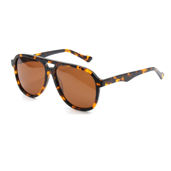Dame moteriktig solbrille i elegant vintage-stil Skanto